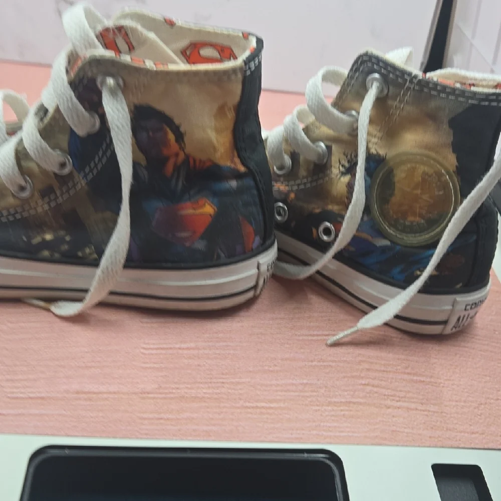 Youth Converse Superman Graphic High-Tops